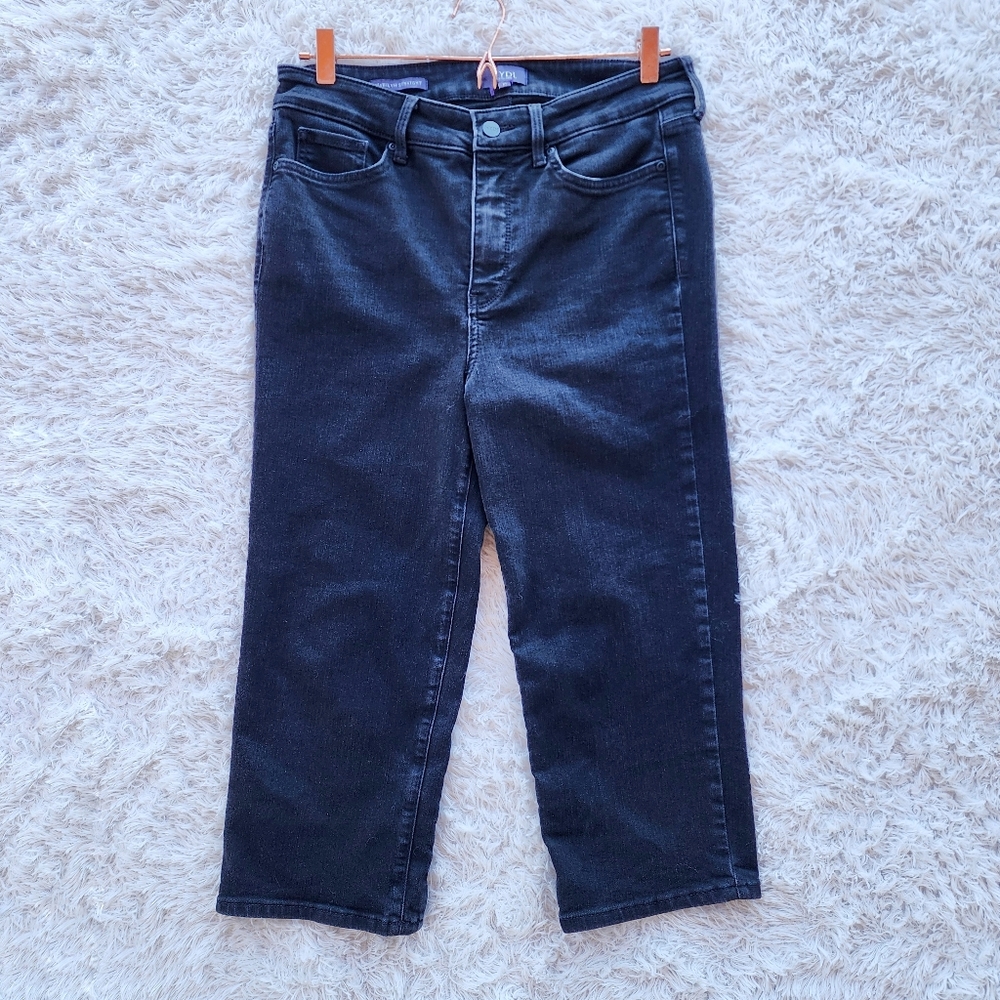 NYDJ Black Rinse Marilyn‎ Straight Crop Jeans